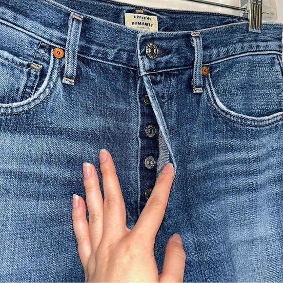Citizens of Humanity Liya High Rise Classic Fit Crop Jeans - Picture 6 of 13